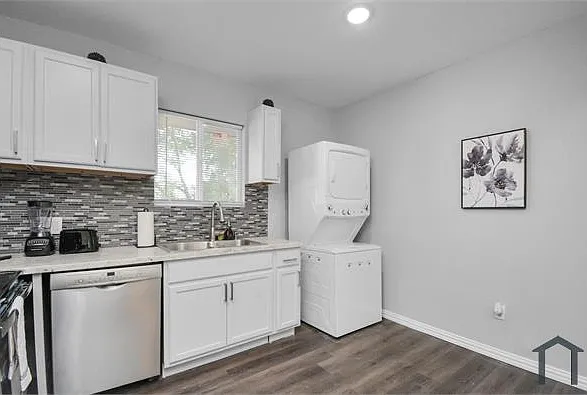 2022 Chapman St #A — Photo 22