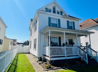 8060 Hazelwood Ave, Stonewood, WV 26301