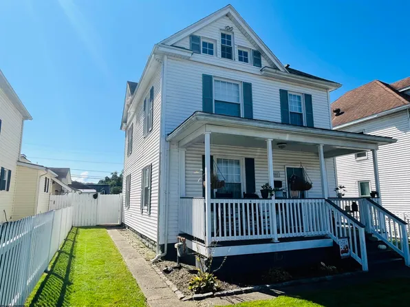 8060 Hazelwood Ave, Stonewood, WV 26301