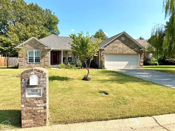 3614 Charleston Dr, Jonesboro, AR 72404