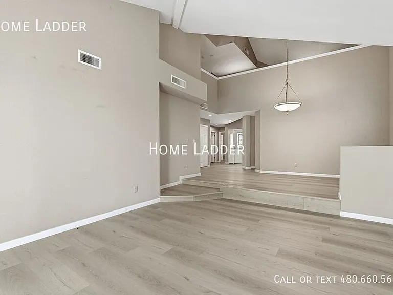 514 S Marina Dr — Photo 11