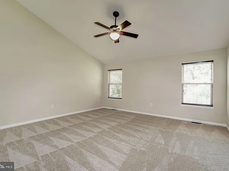 6563 McKenna Way — Photo 27