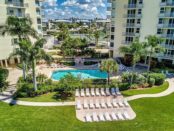 4th image of 7360 Estero Blvd APT 504