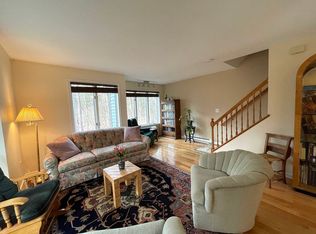 575 Bridge Rd UNIT 8-1, Northampton, MA 01062