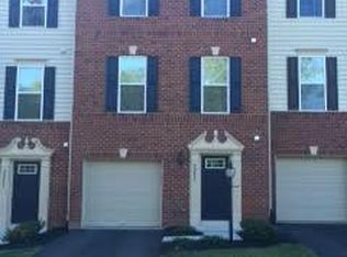 22851 Chestnut Oak Ter, Sterling, VA 20166