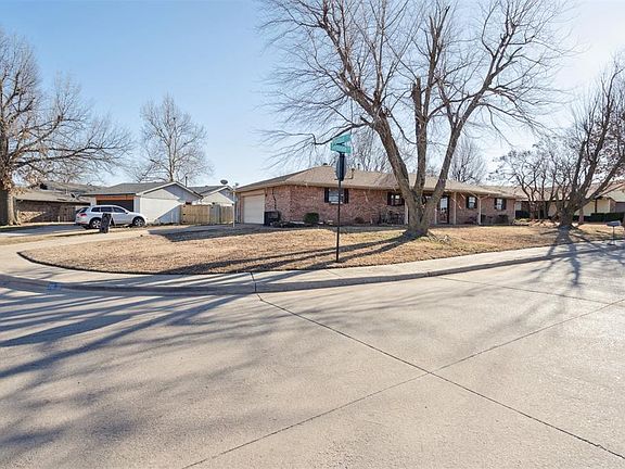 4th image of 116 Seminole Ln