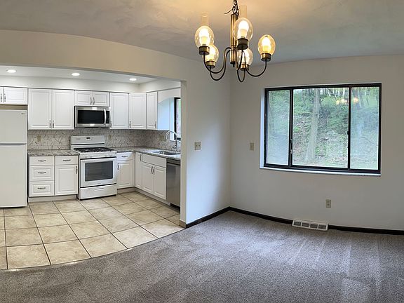 2nd image of 96A Locust Ridge Dr