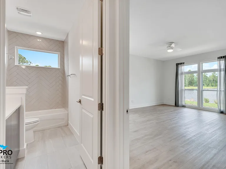 2956 Scout St — Photo 20
