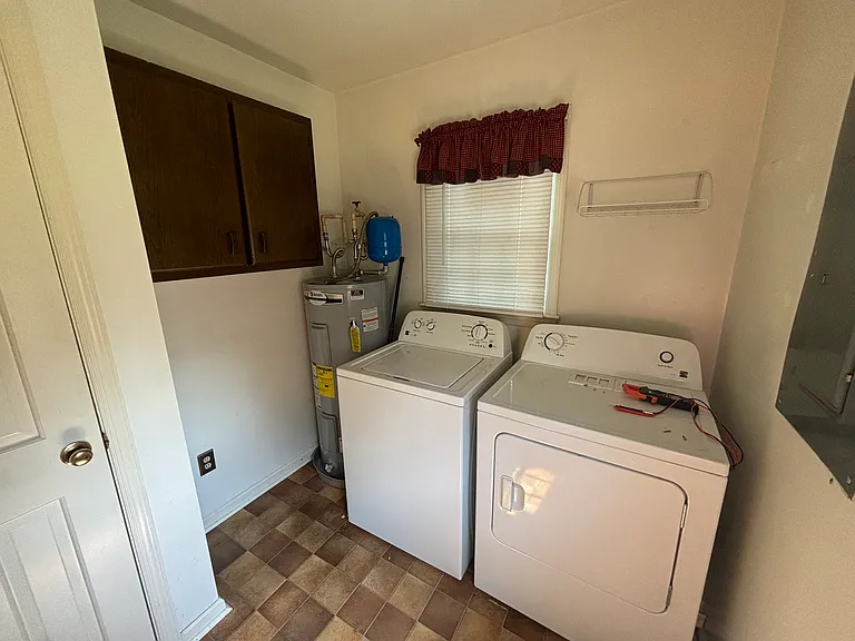429 South Blvd — Photo 8
