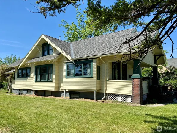 616 S College Ave, College Place, WA 99324