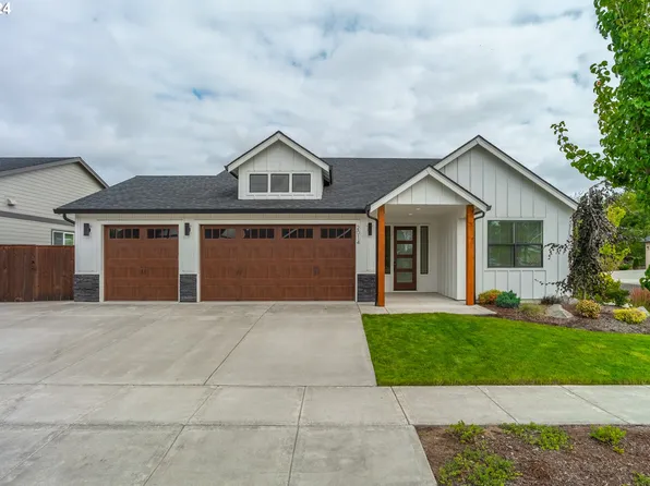 2014 SE 13th St, Battle Ground, WA 98604