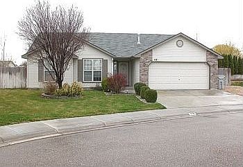 Cul-de-sac Home-Big Lot!