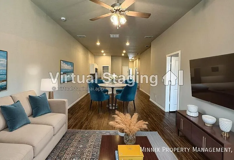 2112 N Avenue L #A — Photo 1