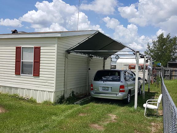 3rd image of 6111 SE 142nd Ln