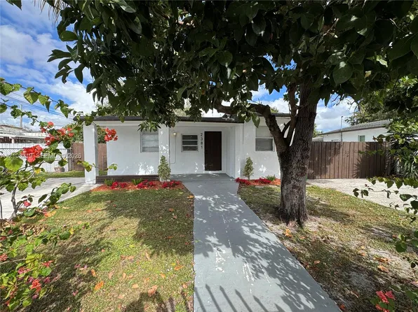 2381 NW 153rd St #2353, Opa Locka, FL 33054