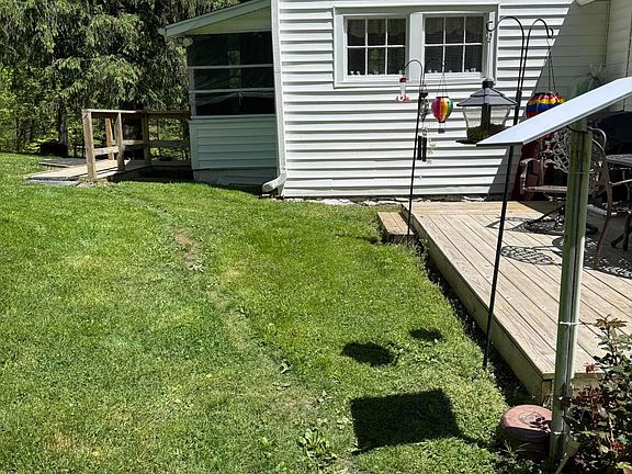 2nd image of 5912 Dunbar Rd