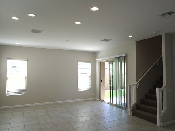 3rd image of 6507 E Bluefield Ave