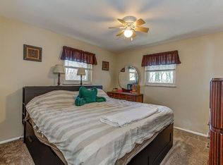 899 Sarbrook Dr, Cincinnati, OH 45231
