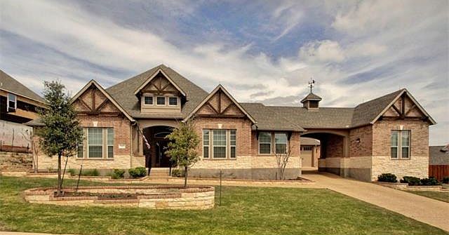 1st image of 152 Honey Bee Ln