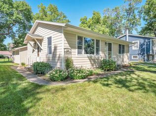 1206 Gary Ave, Spirit Lake, IA 51360