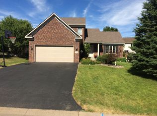 2216 White Pine Ct, Hudson, WI 54016