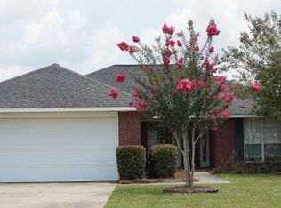 16797 Heartland Cir, Robertsdale, AL 36567