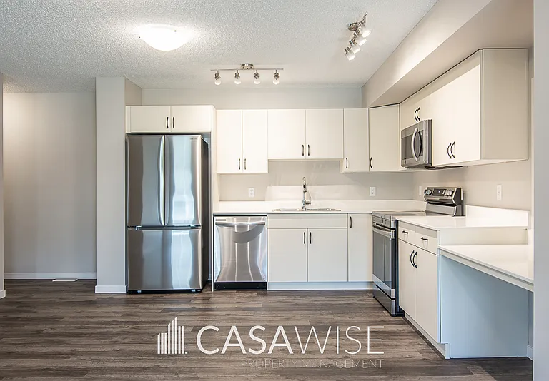 17217 9a Ave SW #17217 — Photo 3