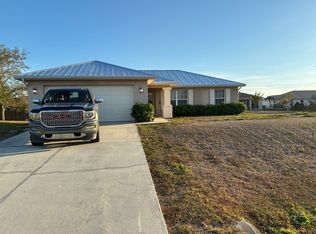 330 NE 23rd St, Cape Coral, FL 33909
