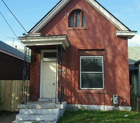 2nd image of 1012 S Shelby St