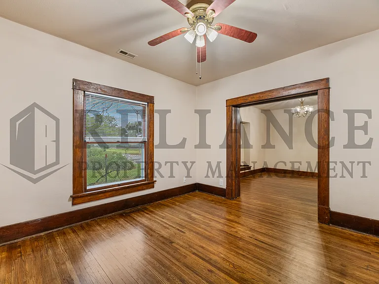 1405 S Ida St — Photo 15