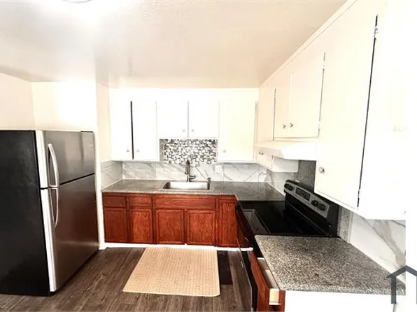 3246 E 27th St APT 1, Oakland, CA 94601