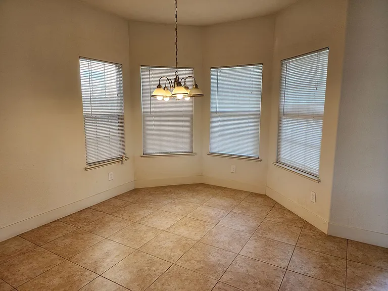 1321 Kaya Dr — Photo 20