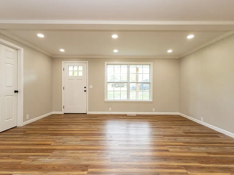 125 Anderson Rd — Photo 6