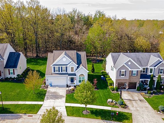 3rd image of 34545 Braemore Dr