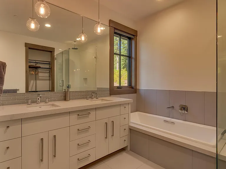 10562 Glenbrook Ct — Photo 15
