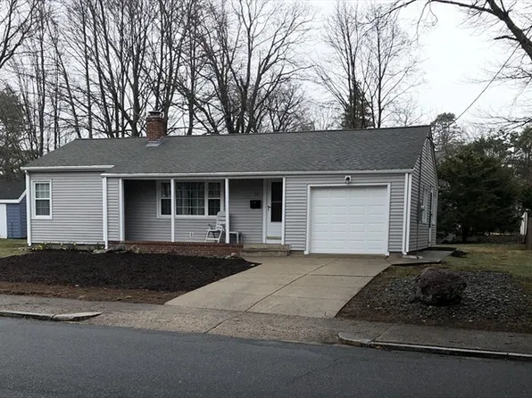 10 Veery Rd, Attleboro, MA 02703