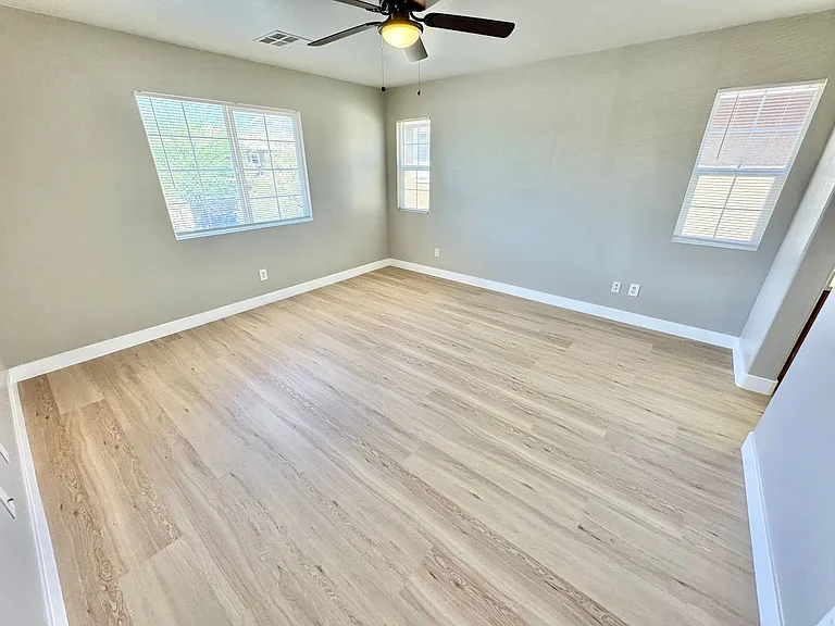 8782 Brilliant Star Dr — Photo 12