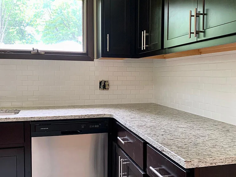 648 Bedford Rd — Photo 11