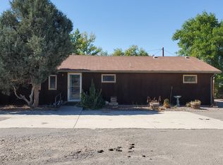 320 1/2 Howell Ave, Worland, WY 82401