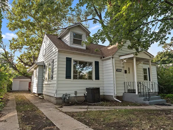 16930 Winchester Ave, Hazel Crest, IL 60429