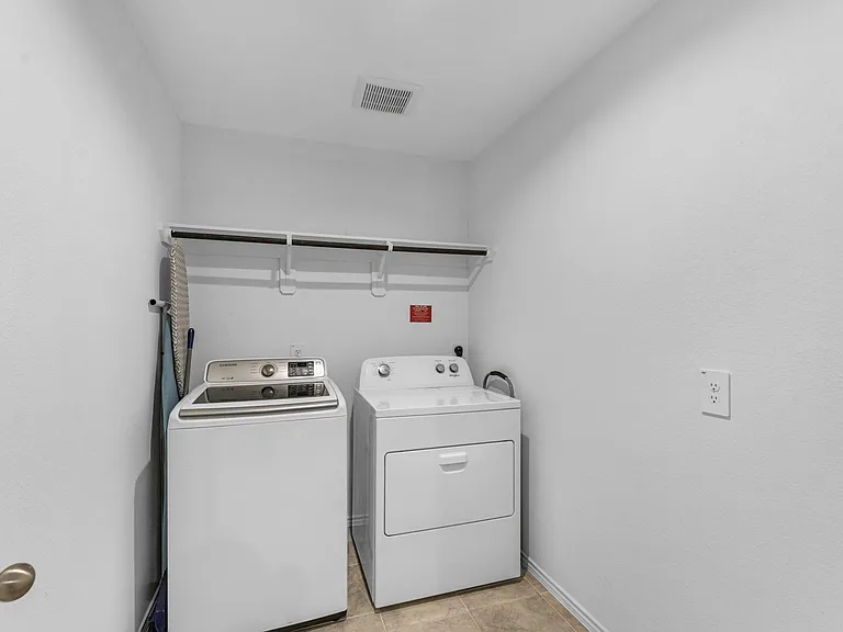 7534 Cynomys Ct — Photo 27