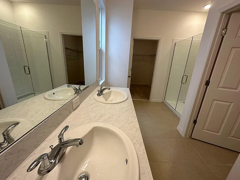 5273 Royal Point Ave — Photo 8