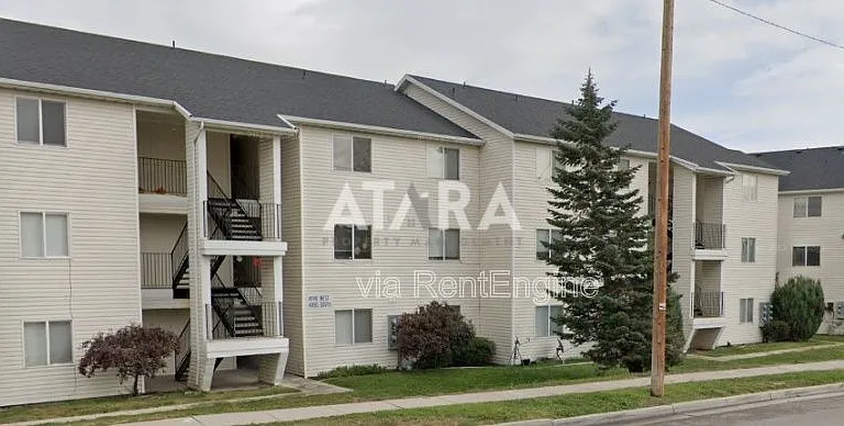 4990 W 4850 S #31 — Photo 1