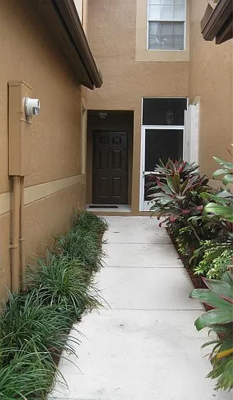 1348 Veracruz Ln #4-8 — Photo 2