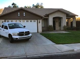 13541 Suncrest Ct, Yucaipa, CA 92399