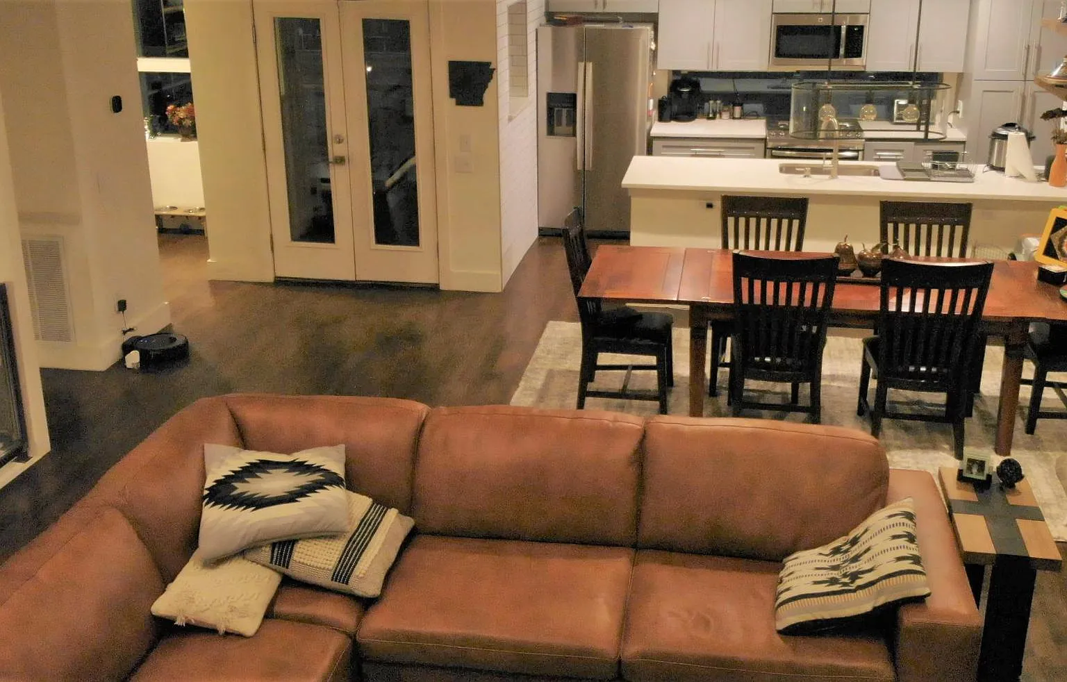 2 bed, 1871 sqft, $3,495 — Photo 4