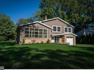 4 Ivy Ln, Yardley, PA 19067