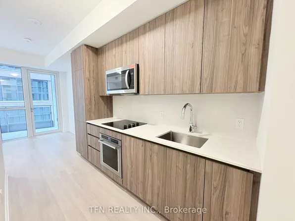 15 Richardson St, Toronto, ON