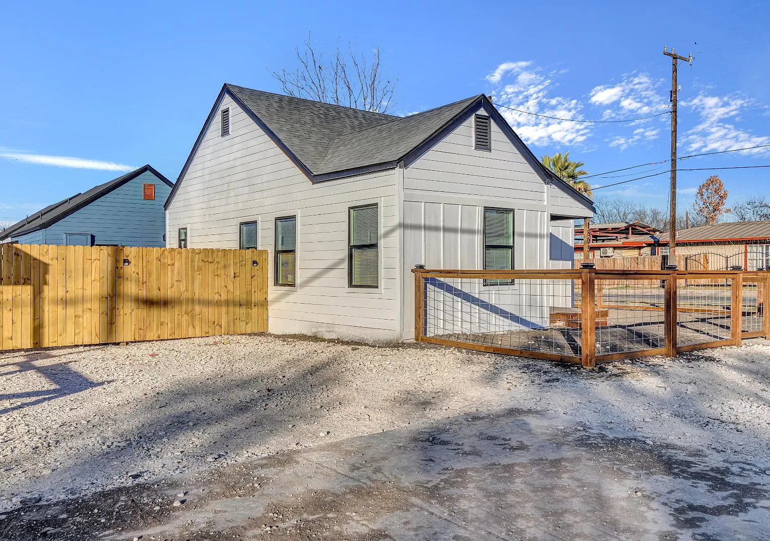 1803 Texas Avenue - 1803 Texas Ave — Photo 1