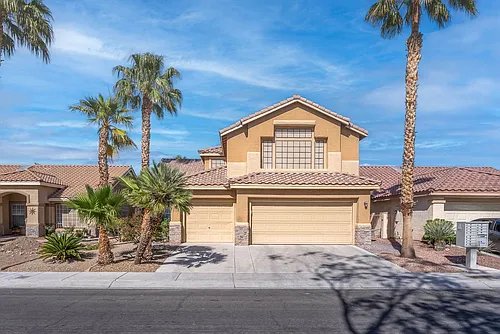 1748 Royal Canyon Dr Photo 1
